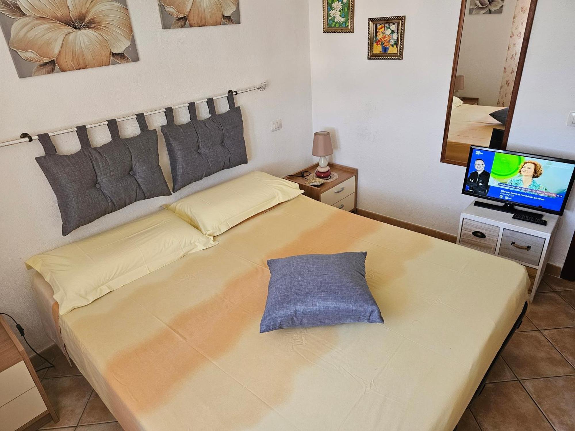 Olbia 53-11 Cin R3659 Apartman Kültér fotó